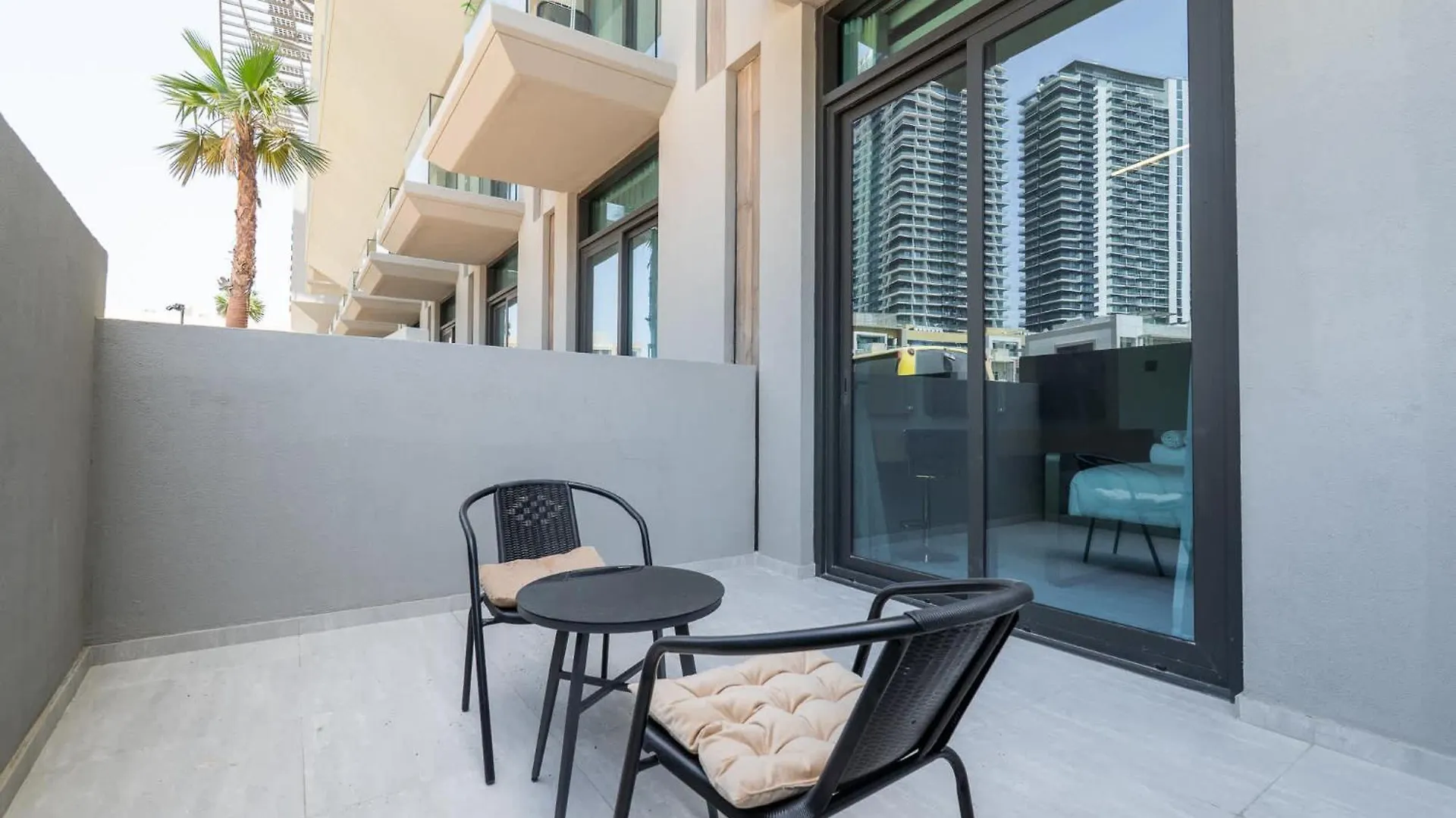 Apartment Perfect Studio For Your Stay In Jvc That Sleeps 2 Dubai