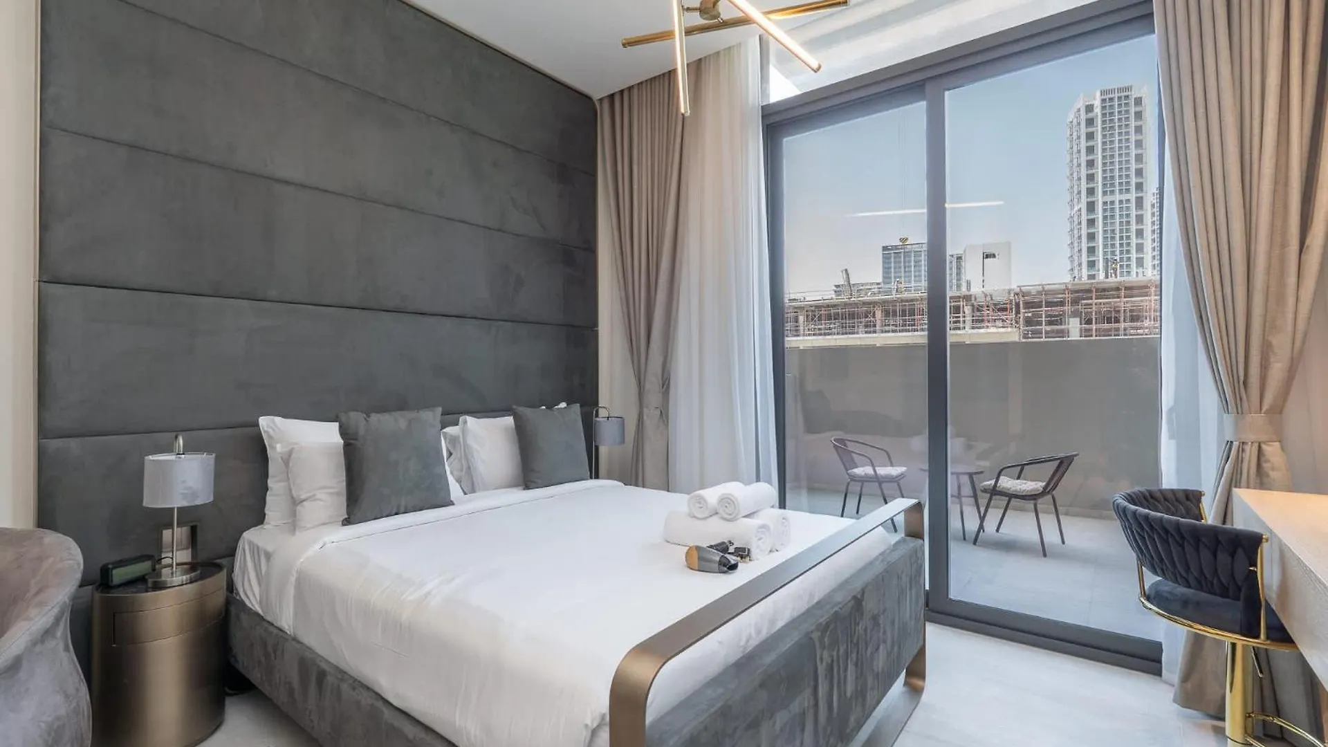 Perfect Studio For Your Stay In Jvc That Sleeps 2 Dubai